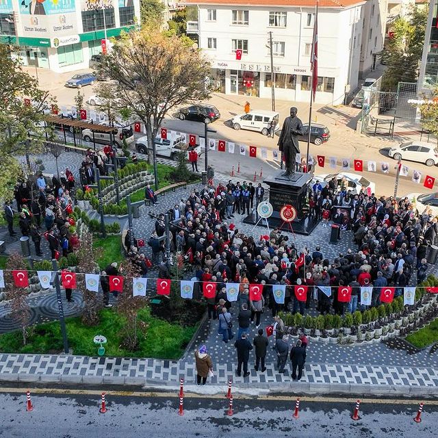 Etimesgut Belediyesi Cumhuriyet Bayramı'nı Coşkuyla Kutladı