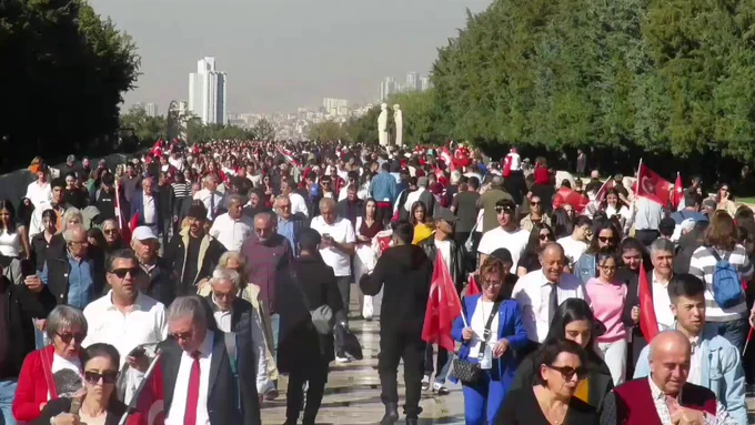 Türkiye Cumhuriyeti'nin 101. Yılı Coşkuyla Kutlandı