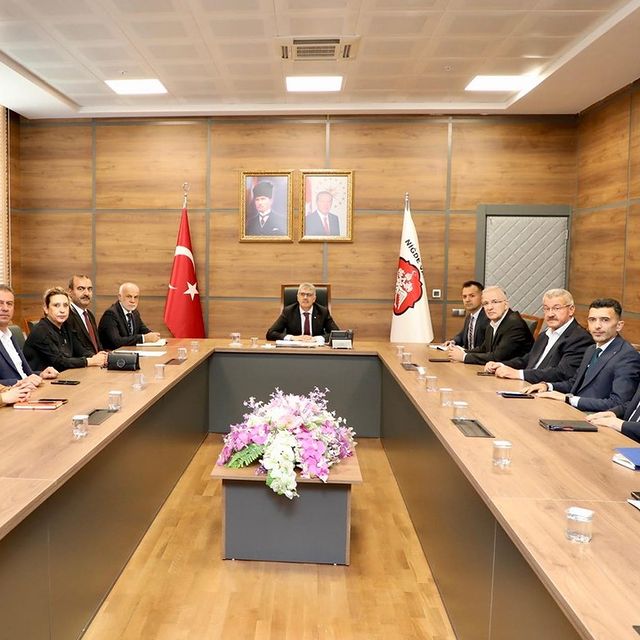 Niğde İl Tarım ve Orman Müdürü Asım Baş, İl İstihdam ve Mesleki Eğitim Kurulu Toplantısı'nda Bir Araya Geldi