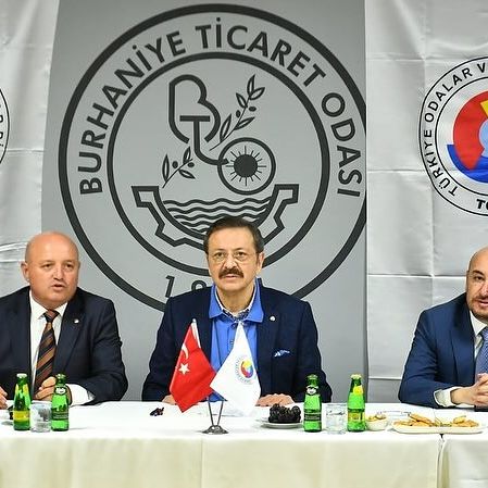 Burhaniye Ticaret Odası, Nevşehir Ticaret ve Sanayi Odası Yönetim Kurulu Başkanı Arif Parmaksız ve TOBB Başkanı Rifat Hisarcıklıoğlu’nu Ağırladı