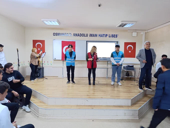 Kozan Gençlik ve Spor İlçe Müdürlüğü, Osmangazi İmam Hatip Lisesi Öğrencileriyle Bir Araya Geldi