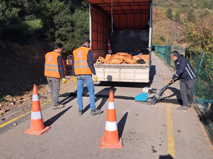 Büyükada'da İSKİ İşletme Müdürlüğü Su Arızaları Sonrası Asfalt Döküm Çalışmalarına Başladı