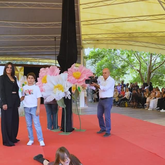 Adana’da Anne Çocuk Eğitimi İçin Defile Düzenlendi