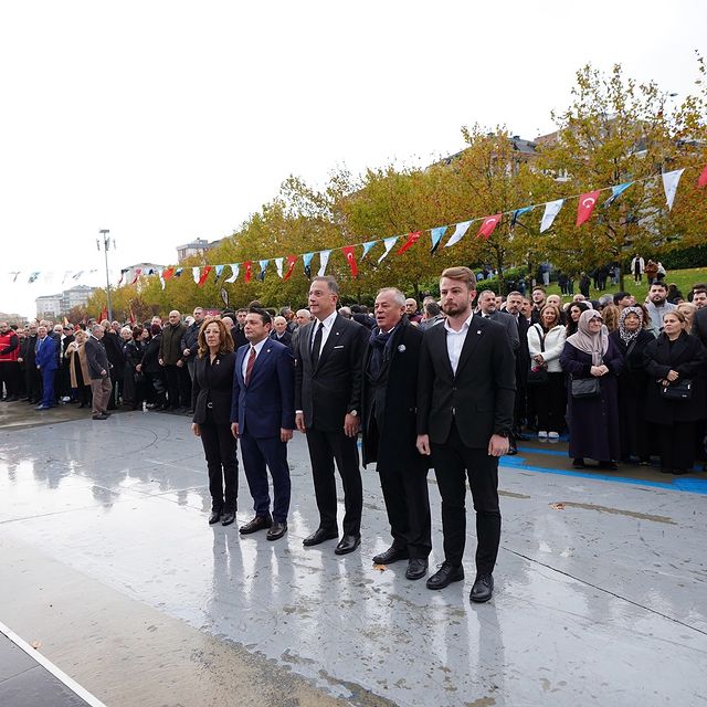 CHP Beylikdüzü, Atatürk'ü Anma Etkinliği Düzenledi