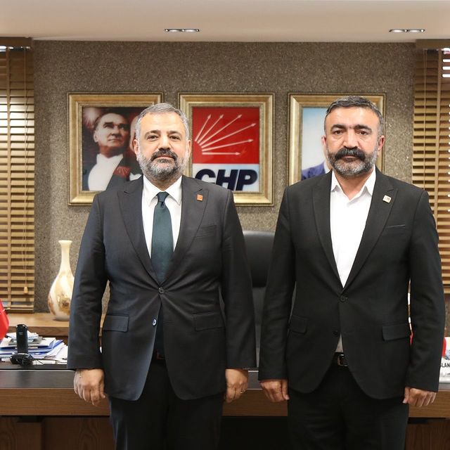 CHP İzmir İl Başkanlığı, Çiğli İlçe Başkanı Erkan Akar ile Bir Araya Geldi