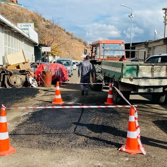 Kızılcahamam Belediyesi, İlçede Hizmetlerini Sürdürüyor