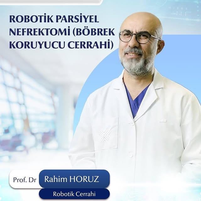 Kırgızistan'dan Gelen Hastaya Robotik Cerrahi Uygulandı