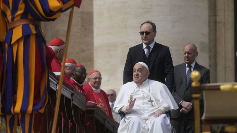 Papa Francis Hayatını Kaybetti