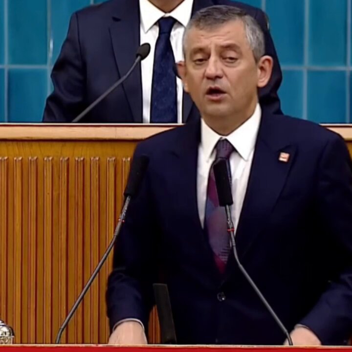 23 Nisan - 19 Mayıs Arası Milli Bayrak Çağrısı