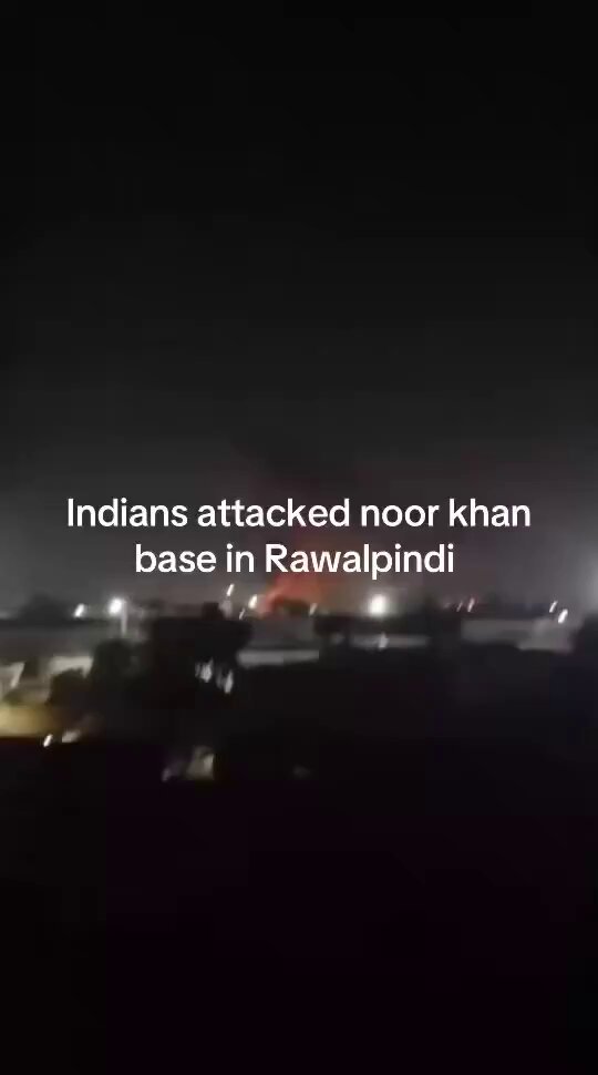 Hindistan, Pakistan'ın Rawalpindi'deki Hava Üssüne Saldırdı