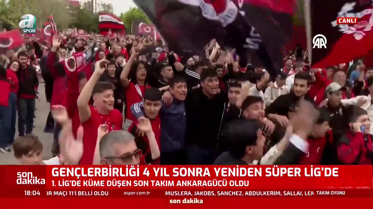 Gençlerbirliği Taraftarları Süper Lig'e Yükselmenin Sevinciyle Coşuyor