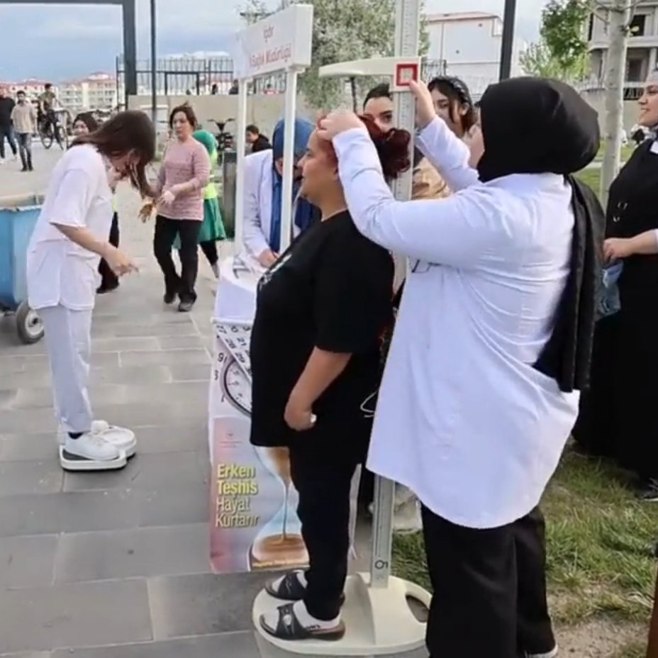 Sağlık Bakanlığı, Sokaklarda Kilo Tespiti İçin Çalışma Başlattı