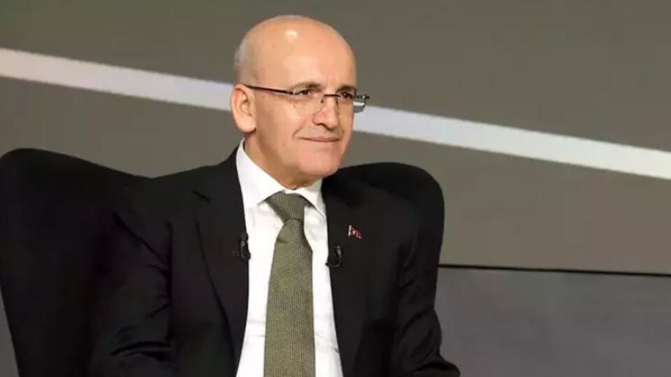 Hazine ve Maliye Bakanı Şimşek, Londra'da Ekonomik Görüşmelerine Devam Ediyor