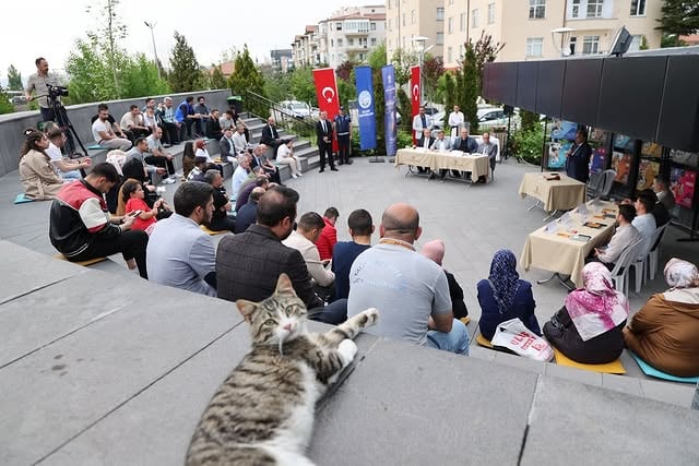 Talas Belediyesi, Yenidoğan Mahallesi'nde Halkla Buluştu