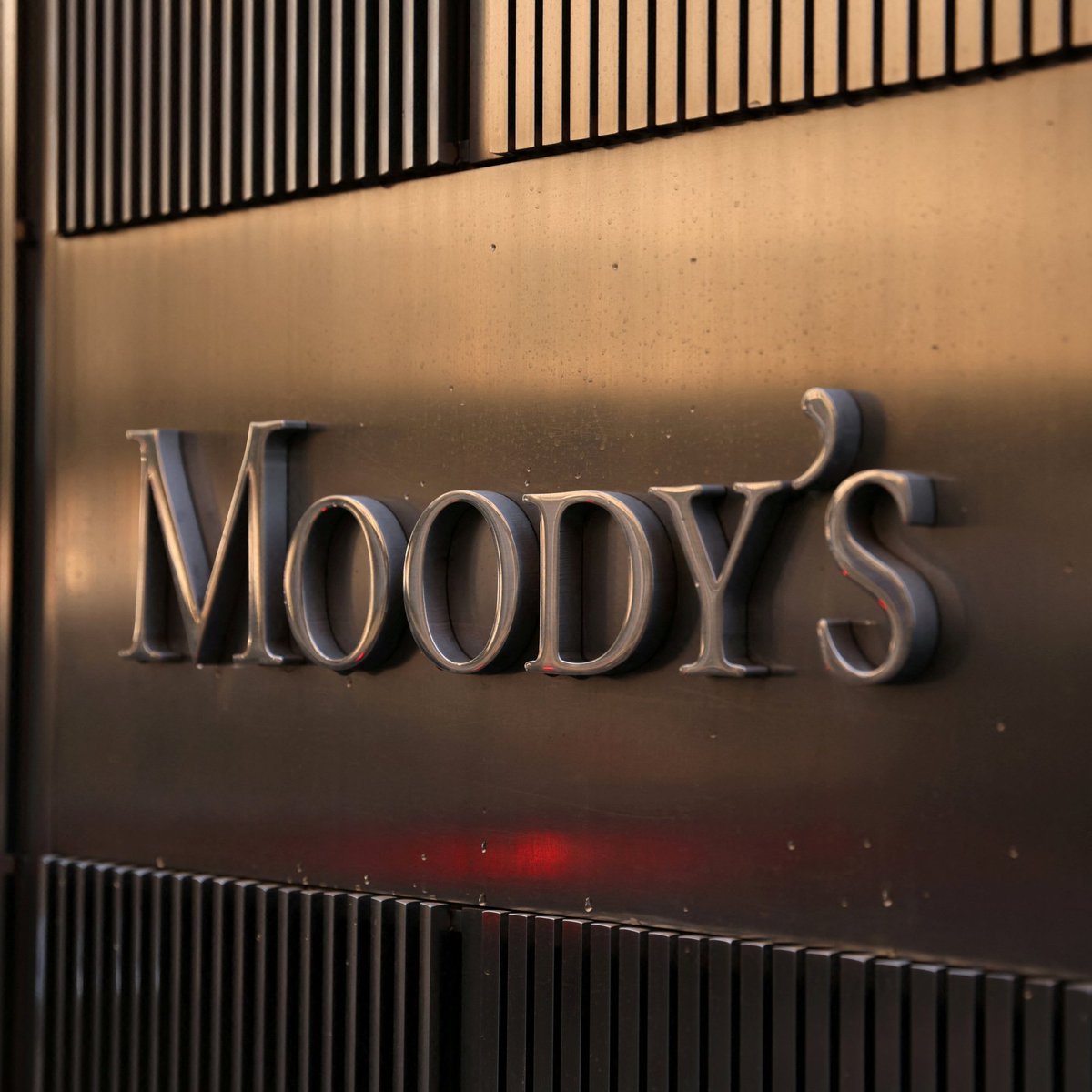 Moody's ABD'nin Kredi Notunu Düşürdü