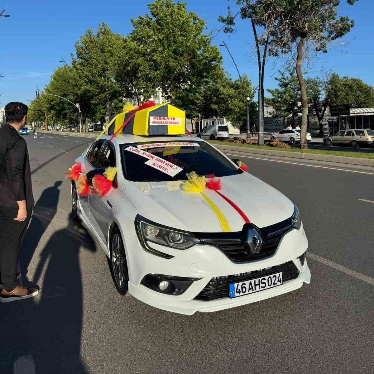 Kahramanmaraş'ta Fenerbahçe Bayraklı Tabut Skandalına 7 Bin TL Ceza