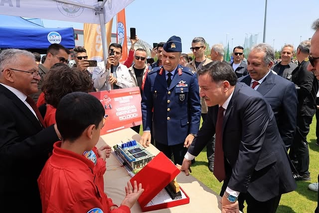 19 Mayıs Atatürk'ü Anma Gençlik ve Spor Bayramı Talas'ta Coşkuyla Kutlandı
