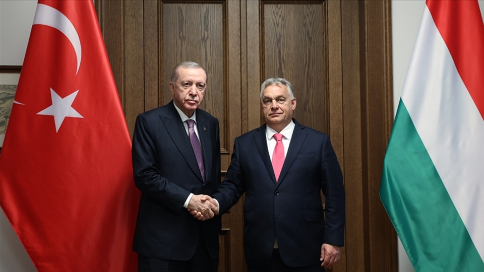 Erdoğan, Orban ile İkili İlişkileri ve Bölgesel Konuları Görüştü