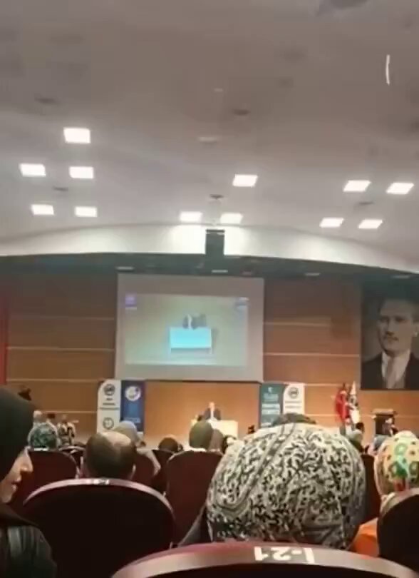 Boğaziçi Üniversitesi'nde Yumurta Atılan Nurettin Yıldız Karaman'da Protesto Edildi