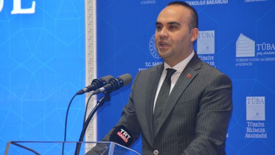 Sanayi ve Teknoloji Bakanlığı'ndan Nitelikli İş Gücü Yetiştirme Hamlesi: Sanayi ve Teknoloji Kolejleri Kurulacak