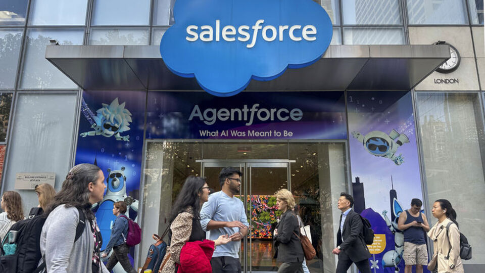 Salesforce, Yapay Zeka Odaklı Veri Yönetimi Şirketi Informatica'yı Satın Alıyor