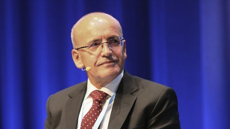 Bakan Şimşek'ten Büyüme Verileri Değerlendirmesi: Dezenflasyon Önlemleri Hızla Devreye Sokuluyor
