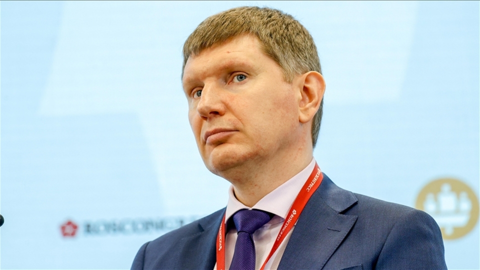Rus Ekonomisi Soğuma Dönemine Giriyor: Bakan Reşetnikov'dan Açıklama