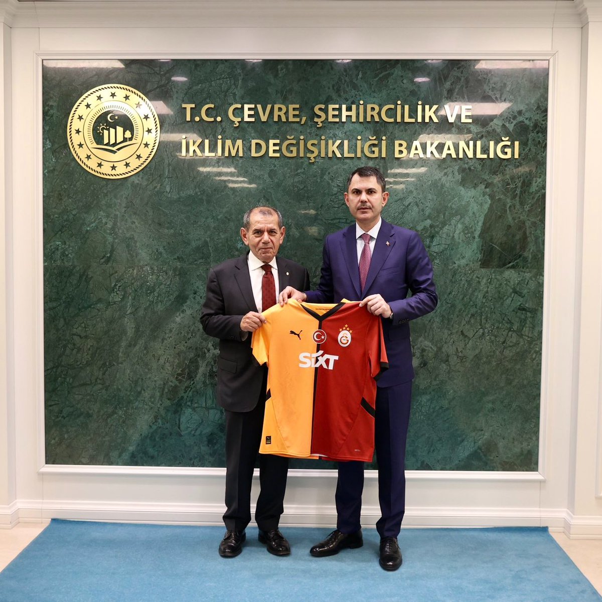 Dursun Özbek Çevre, Şehircilik ve İklim Değişikliği Bakanı Murat Kurum ile Görüştü
