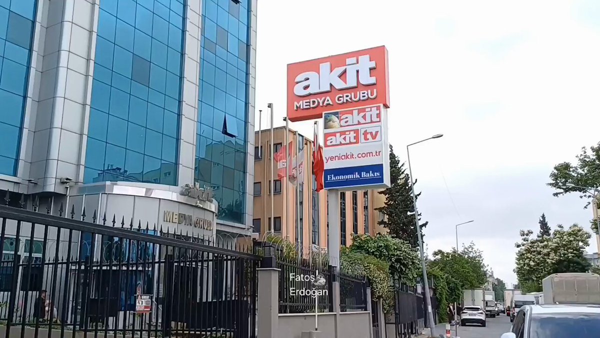 Yeni Akit Gazetesi Küçükçekmece Binası Polis Ablukası Altında