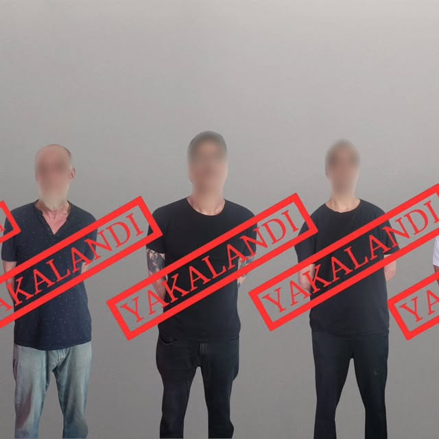 T.C. İçişleri Bakanlığı: Kırmızı Bültenle Aranan 5 Suçlu Ülkemize Getirildi