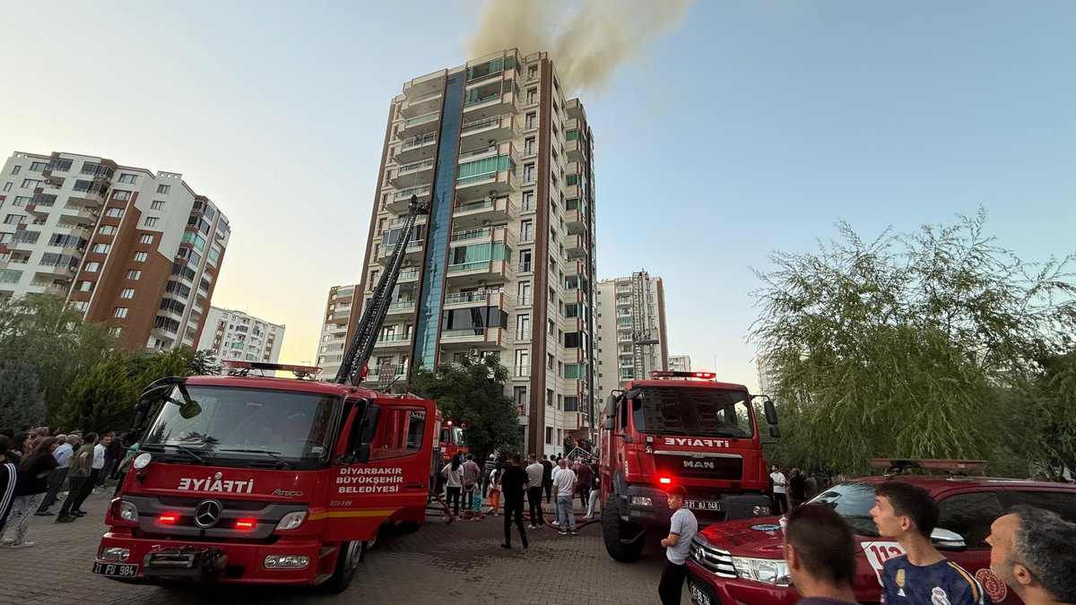 Diyarbakır'da Anne ve 3 Çocuğunun Ölümüyle Sonuçlanan Yangında Tutuklu Sayısı 3'e Yükseldi