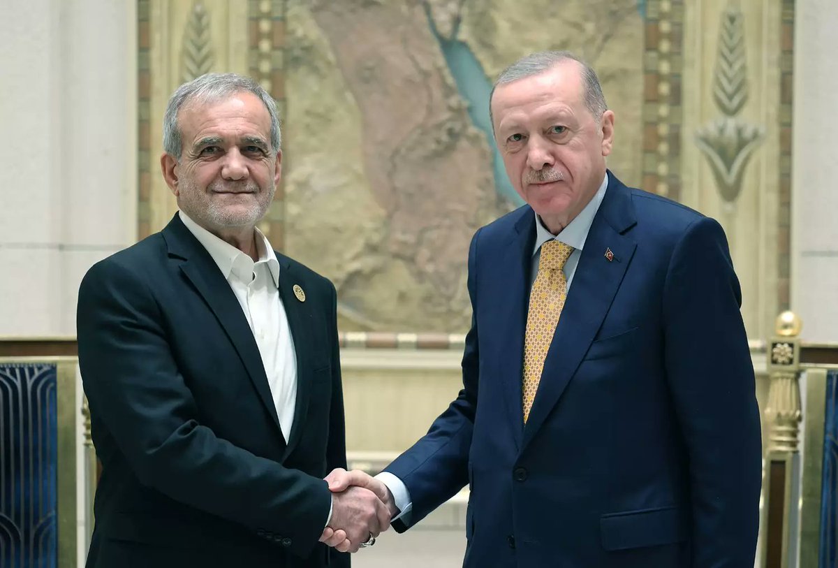 Cumhurbaşkanı Erdoğan ve İran Cumhurbaşkanı Pezeşkiyan Arasında Çatışma Görüşmesi