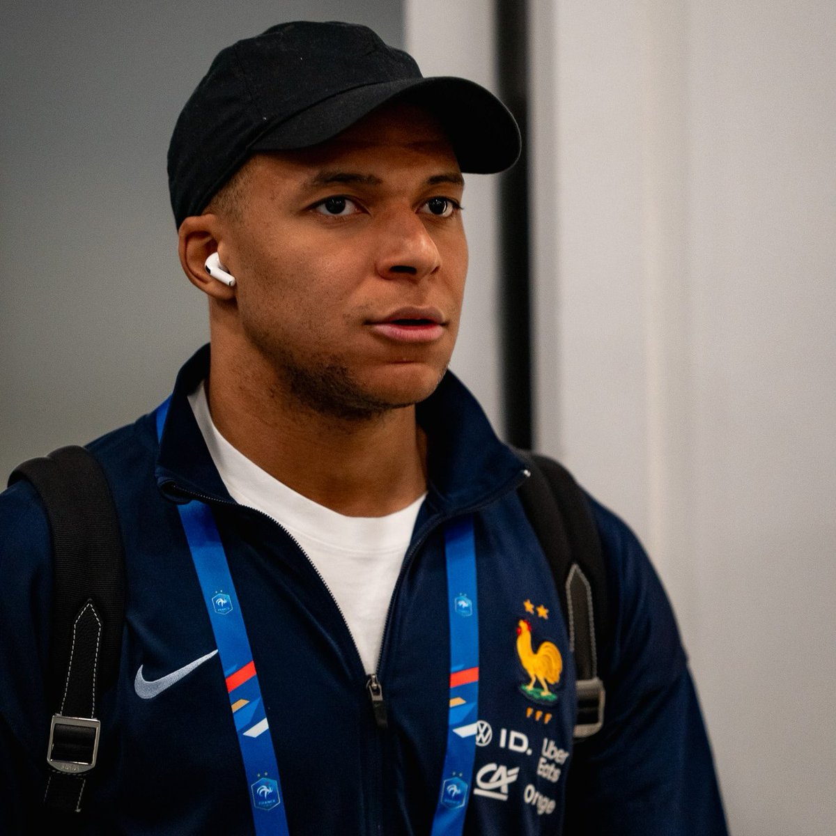 Kylian Mbappe Hastaneye Kaldırıldı: Mide ve Bağırsak Enfeksiyonu