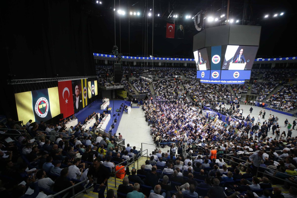Fenerbahçe'de Olağanüstü Seçim İçin İmza Toplama Süreci Başlıyor