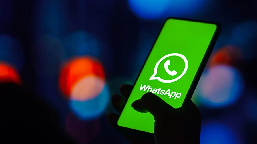 WhatsApp'ta Yeni Özellik: Mesaj Özetleme Artık Kullanıcılarla