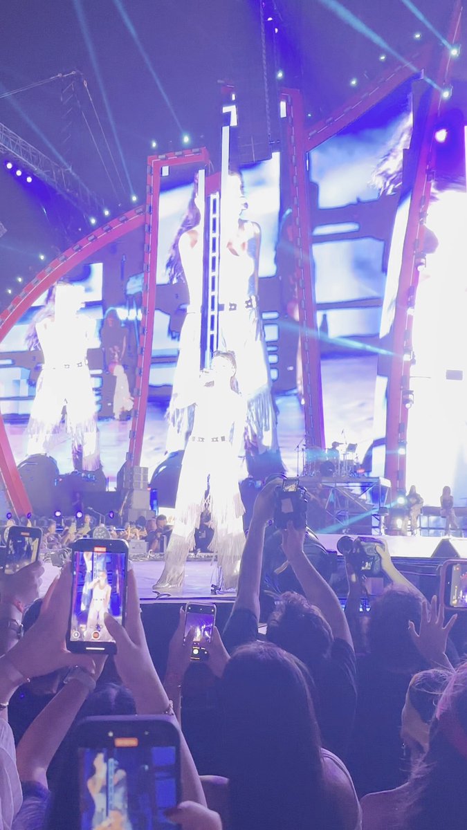 Manifest Grubu, Ceza'nın