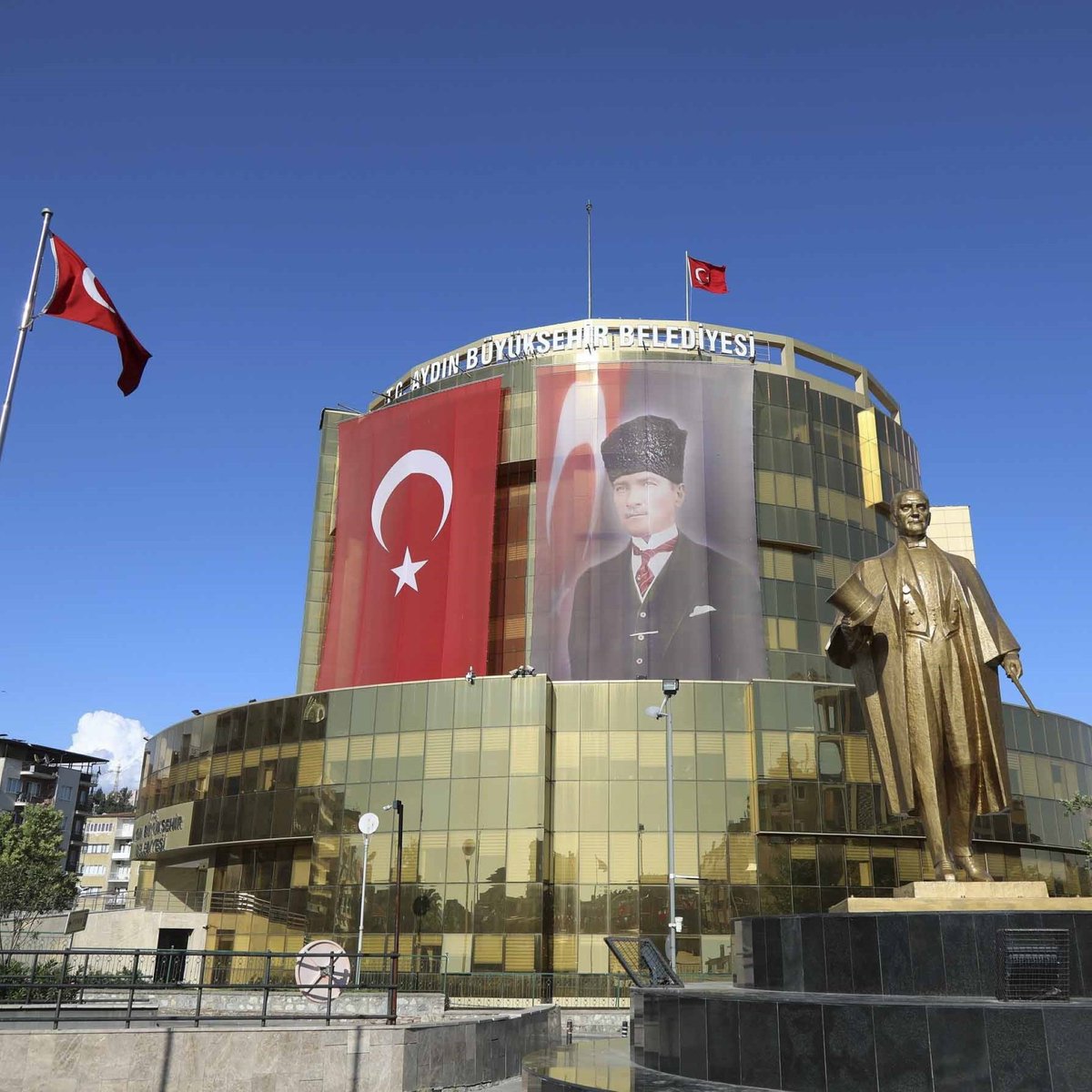 Aydın Büyükşehir Belediyesi'nde İstifa Baskısı İddiası