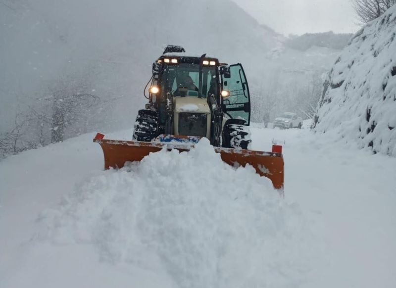 Düzce’de 40 köy yolu kar nedeniyle kapalı
