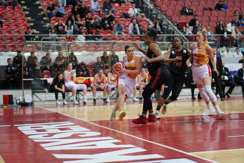 Kadınlar Basketbol Süper Ligi: Kayseri Basketbol: 72 - Galatasaray: 78