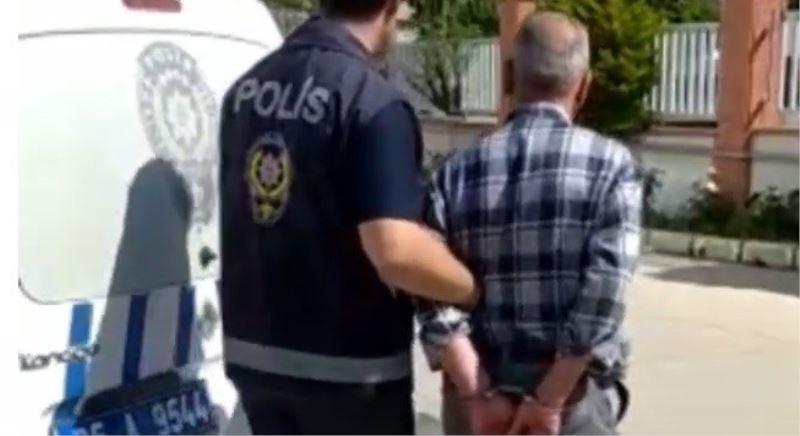 İzmir’deki tefeci operasyonunda 2 tutuklama
