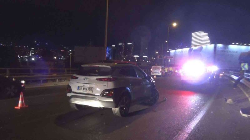 İzmir’de polisleri sürükleyerek uygulamadan kaçan alkollü sürücü dehşet saçtı
