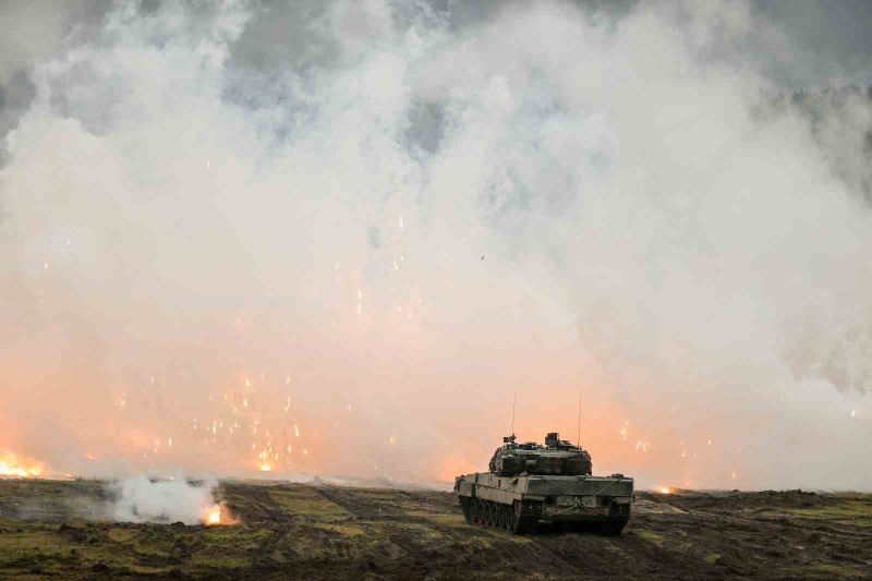 Ukrayna’ya ilk Leopard 2 tank taburunun baharda teslim edilmesi bekleniyor
