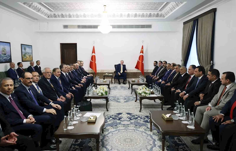 Cumhurbaşkanı Erdoğan, Irak Türkmen toplumu ve Irak Sünni toplumu temsilcilerini kabul etti