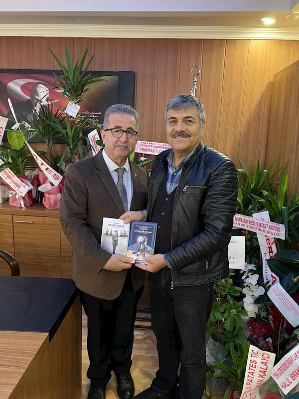 Korgan Belediye Başkanı Sait Korgan, Yazar Mustafa Bolgı