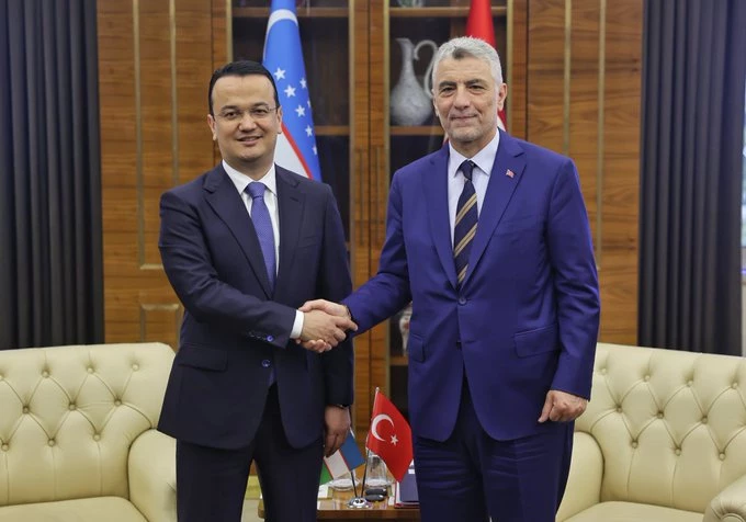 Ticaret Bakanı Ömer Bolat, Özbekistan Yatırım, Endüstri ve Ticaret Bakanı Laziz Kudratov ile Görüştü