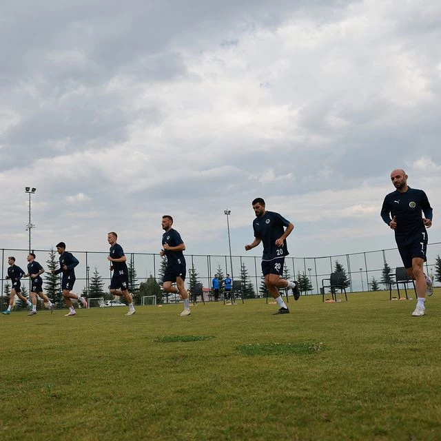 Corendon Alanyaspor’un Erzurum Kampında Futbolculara Laktat Testi Yapıldı